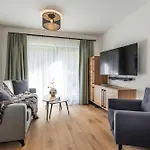 Отель Alpenparks & Taxacher Кирхберг