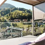 Alpenparks & Taxacher Hotel 5*
