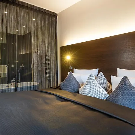 Alpenparks & Taxacher Hotel 5*