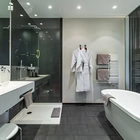 Hotel Alpenparks & Taxacher