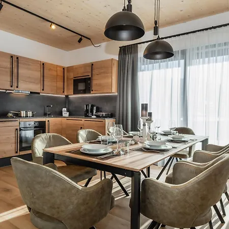 Alpenparks Hotel&apartment Taxacher