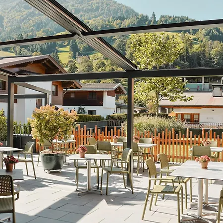 Alpenparks & Taxacher 5* 蒂罗尔-基希贝格