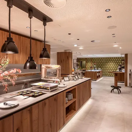 Alpenparks & Taxacher