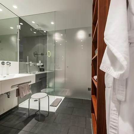 Alpenparks & Taxacher 酒店 5*