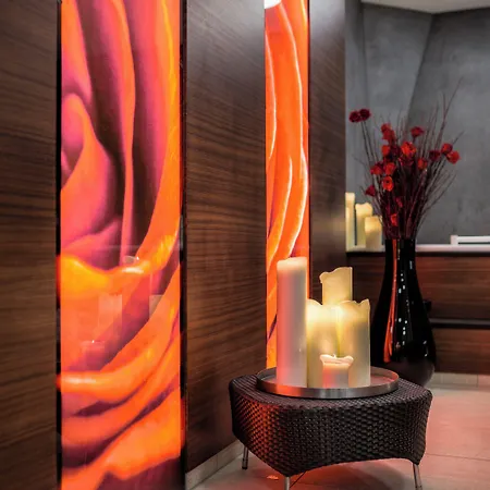 Alpenparks Hotel&apartment Taxacher 5*