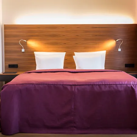 Alpenparks & Taxacher 5*