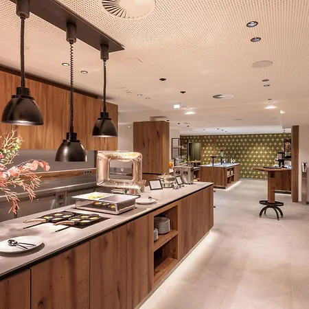 Alpenparks & Taxacher Hotel 5*