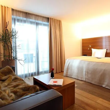 Hotel Alpenparks & Taxacher 5*