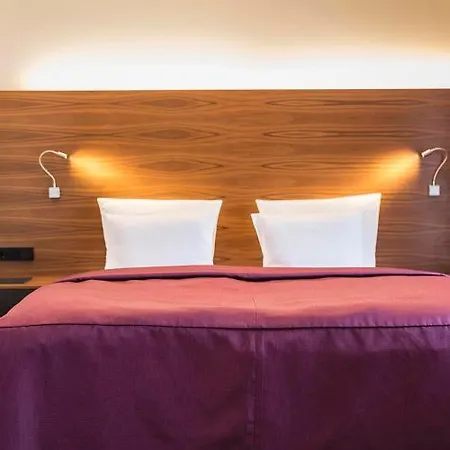Hotel Alpenparks Hotel&apartment Taxacher 5*