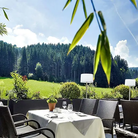 Alpenparks & Taxacher 5*