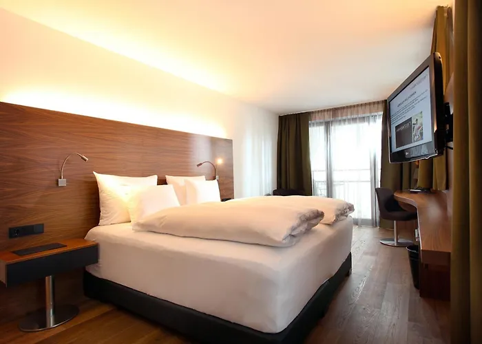 Alpenparks & Taxacher Hotel