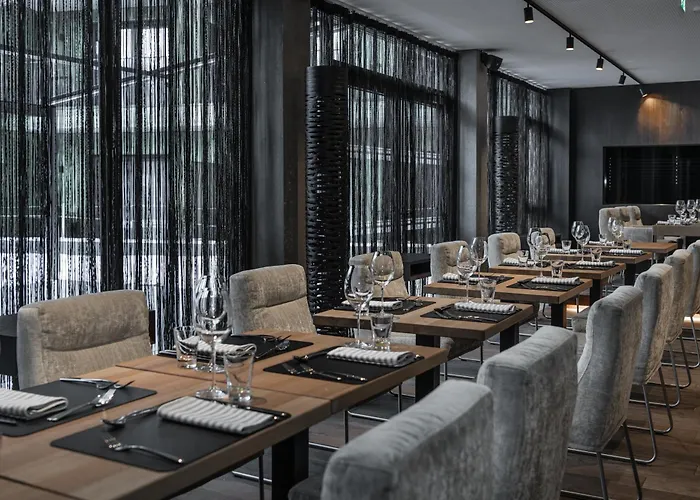 Hotel Alpenparks & Taxacher