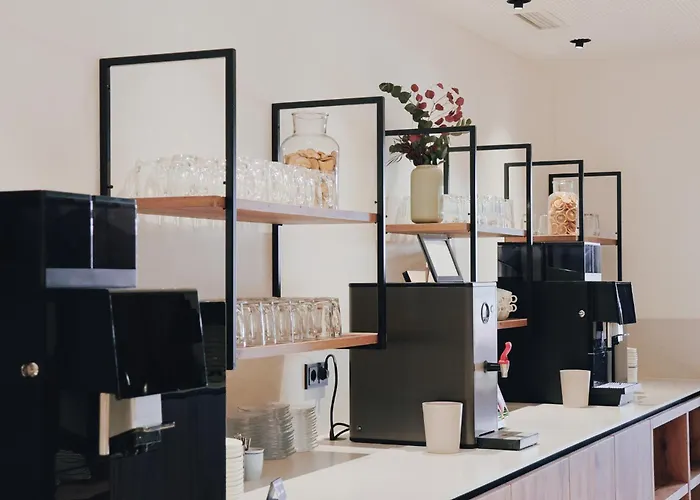 Hotel Alpenparks & Taxacher 5*