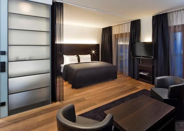 Hotel Alpenparks & Taxacher 5*