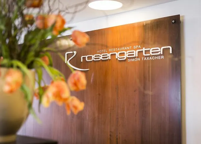 Hotel Alpenparks & Taxacher 5*