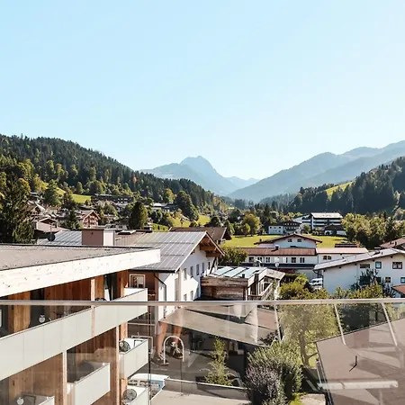 Alpenparks & Taxacher