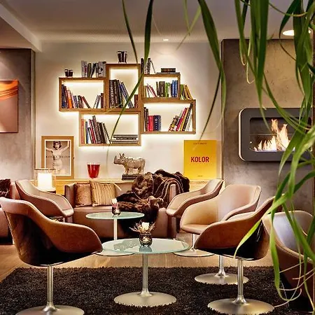 Hotel Alpenparks & Taxacher 5*